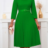 Elegant Solid Color Pleated Dress with Belt